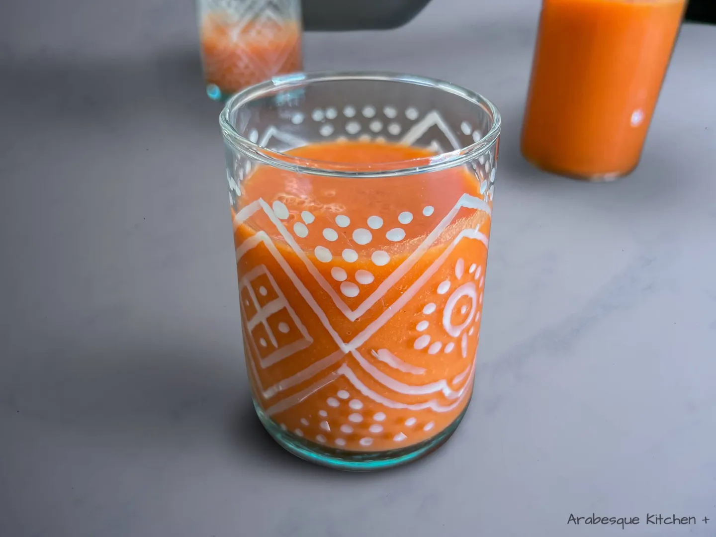 Jus d'orange, de fraise et de carotte